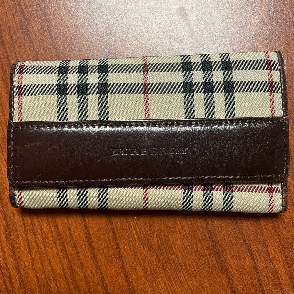 Burberry Nova Check Key Case holder- Authentic
